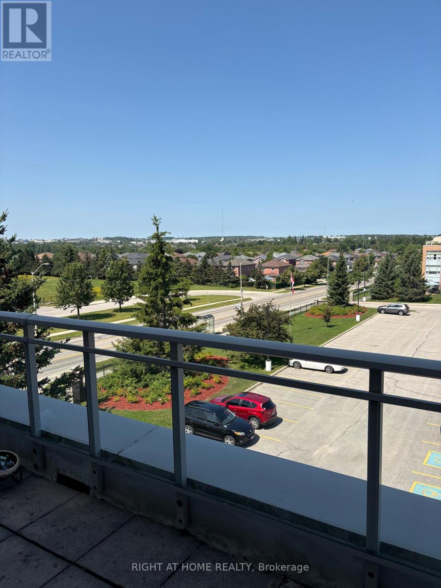 #404 94 DEAN AVENUE - 25