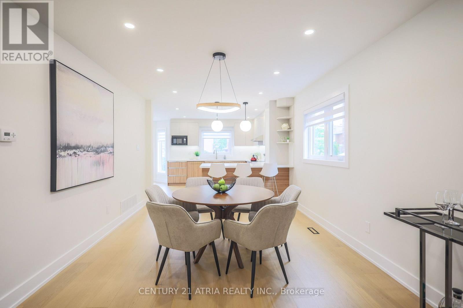 34 RAYNES CRESCENT - Image 22