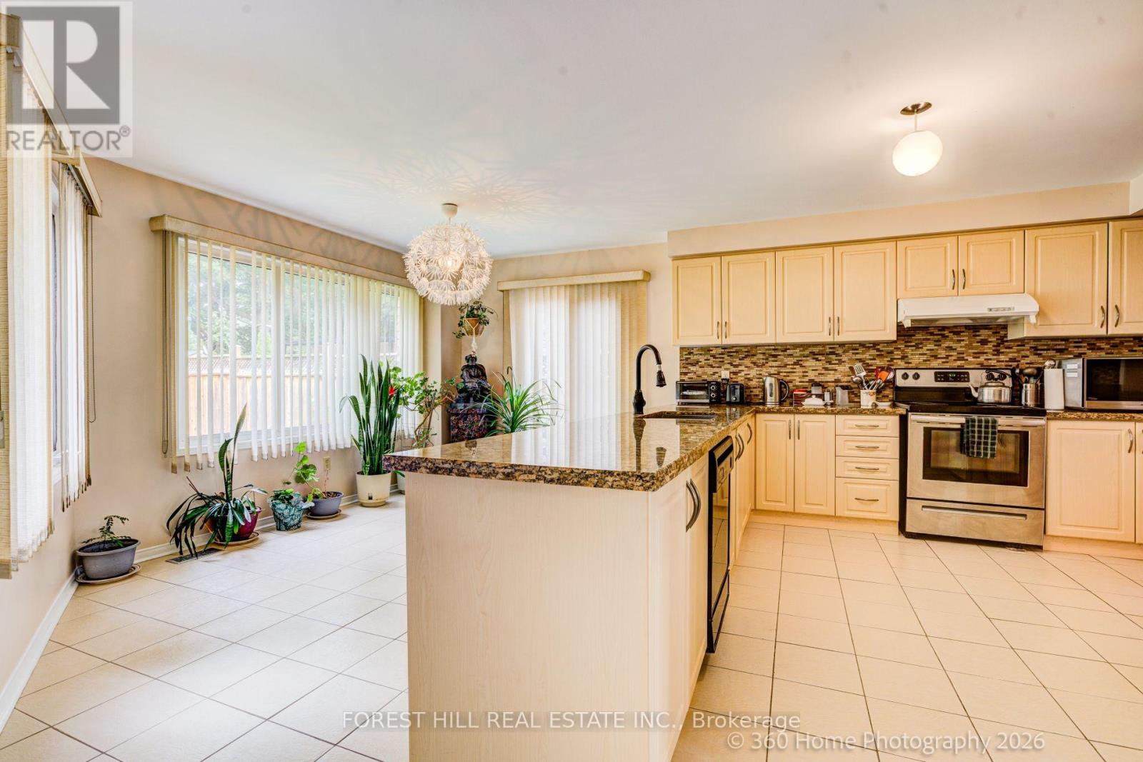 3679 LOYALIST DRIVE - 5