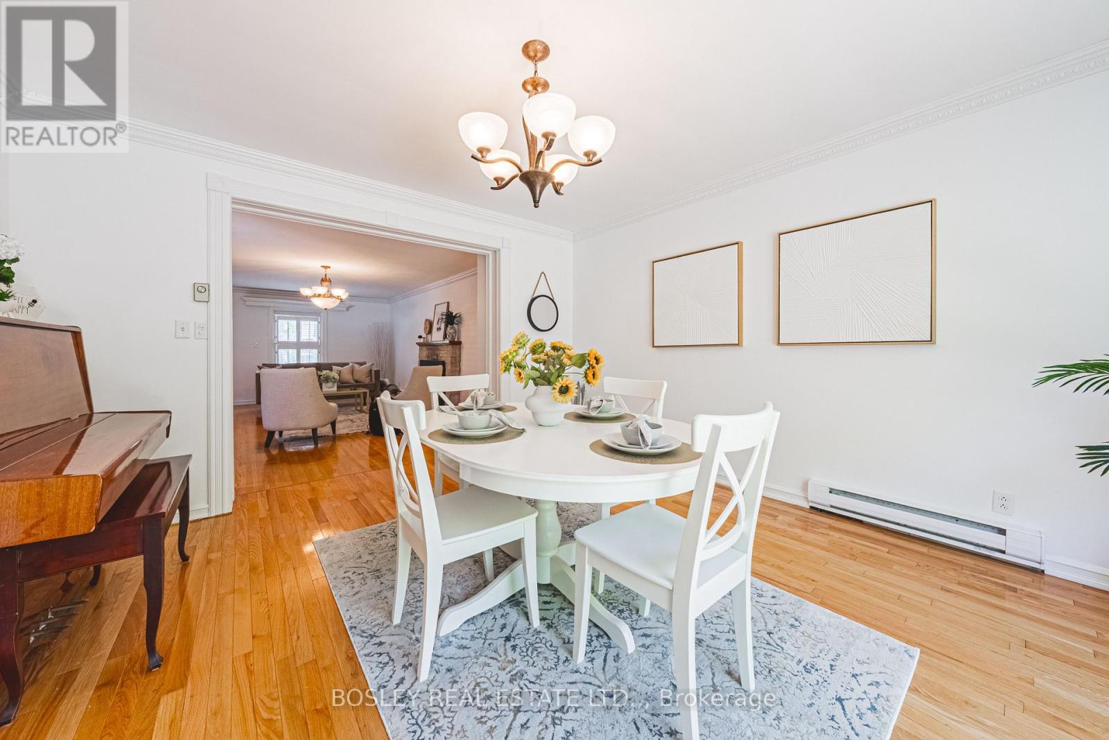 5039 VALLEY WAY - 6
