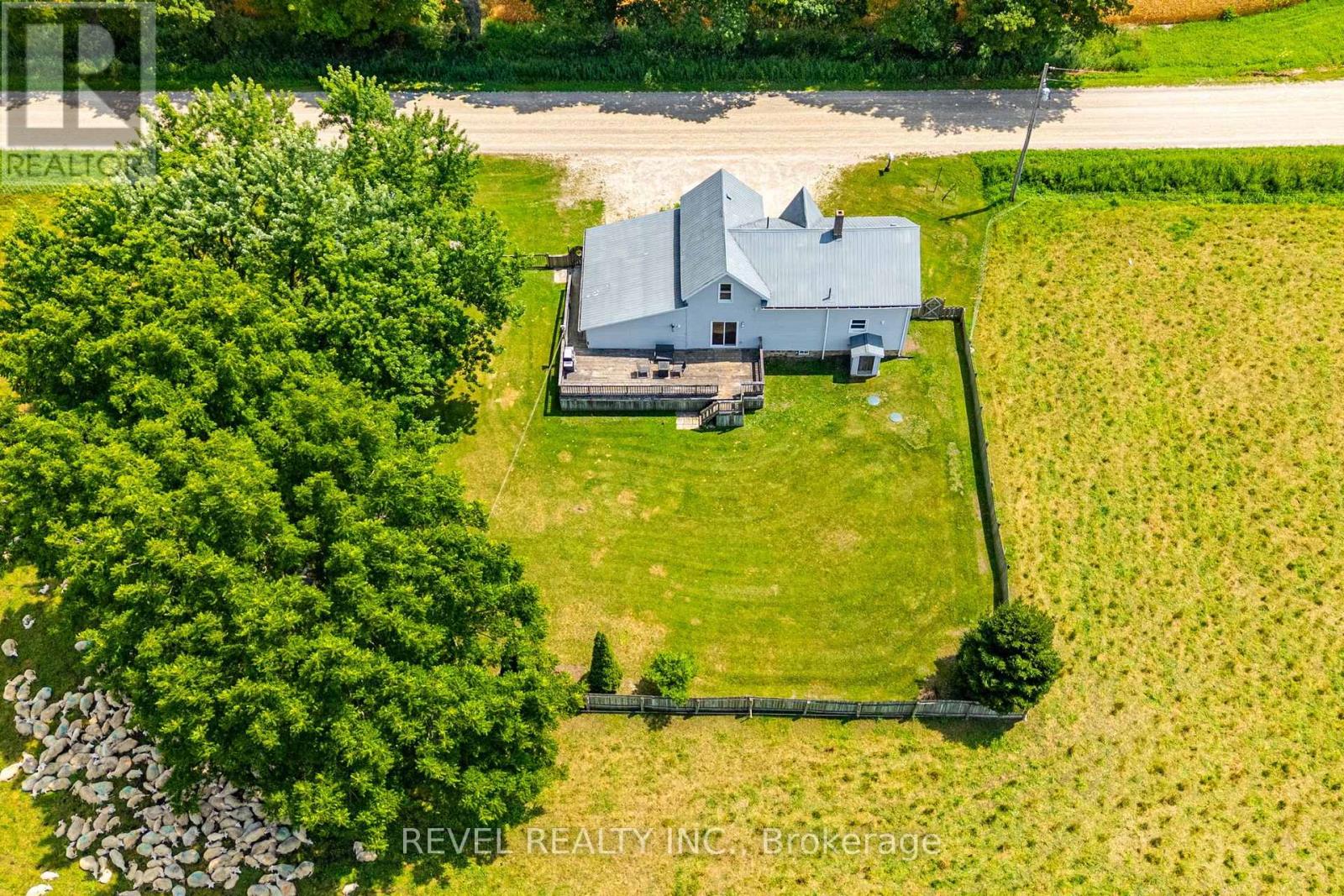71214 10 SIDE ROAD - 33