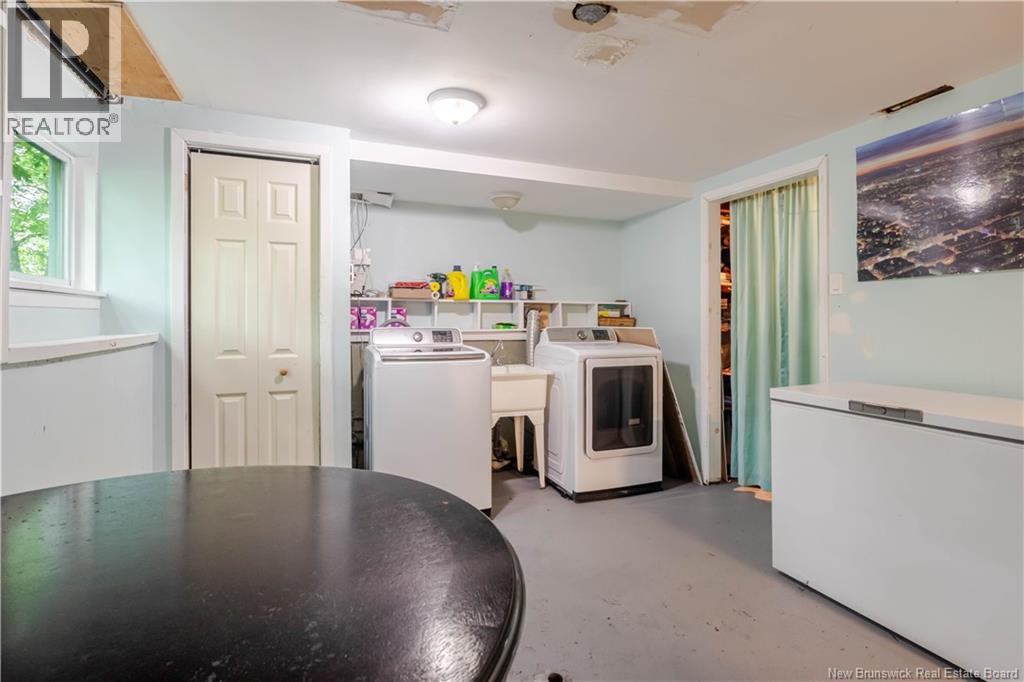110 Sunrise Estates Drive - Image 32