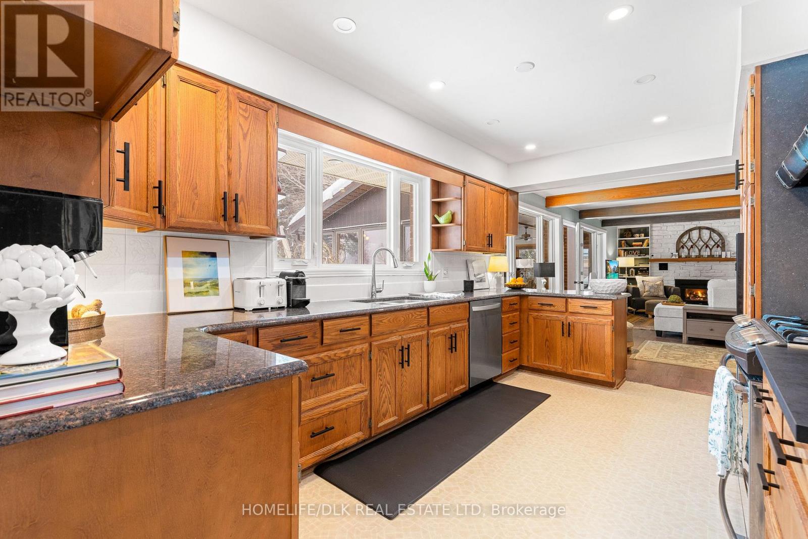 1102 BURNSIDE DRIVE - 13