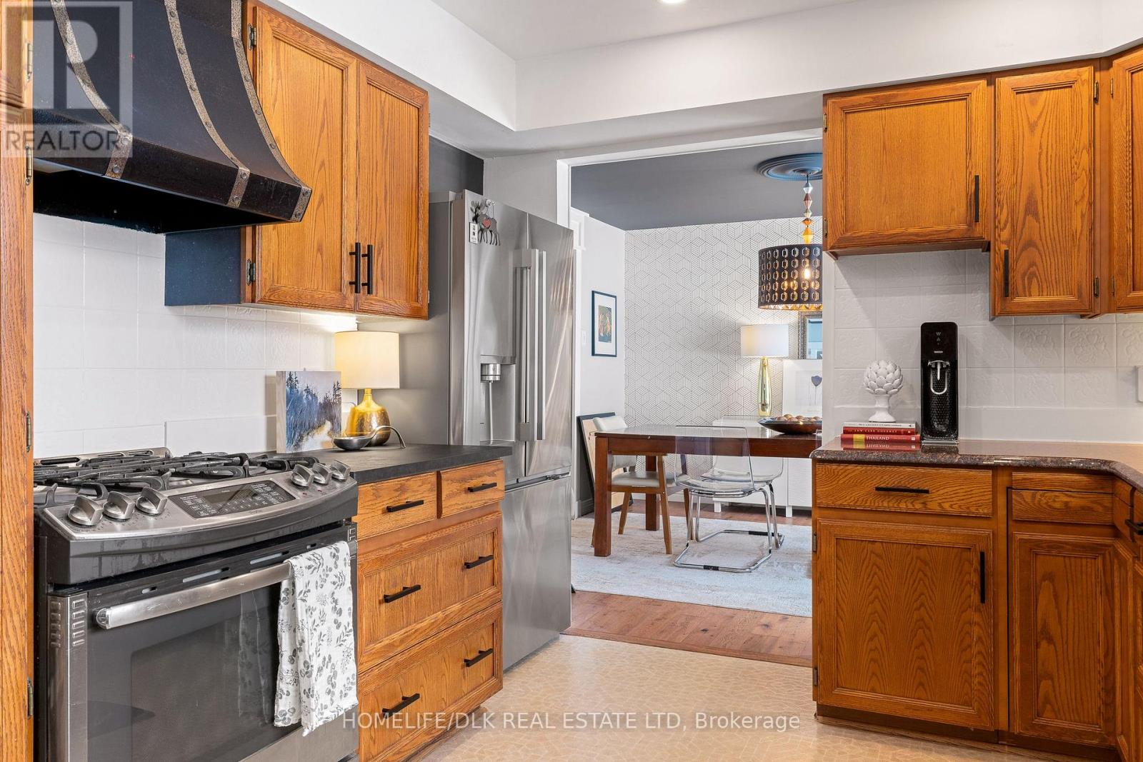 1102 BURNSIDE DRIVE - 12
