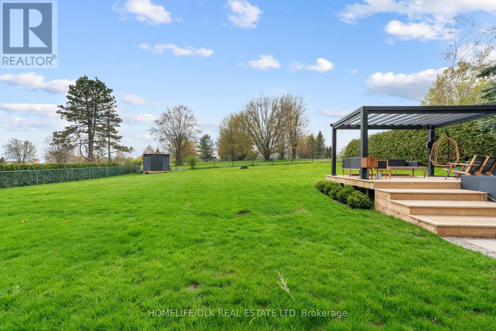 1102 BURNSIDE DRIVE - 36