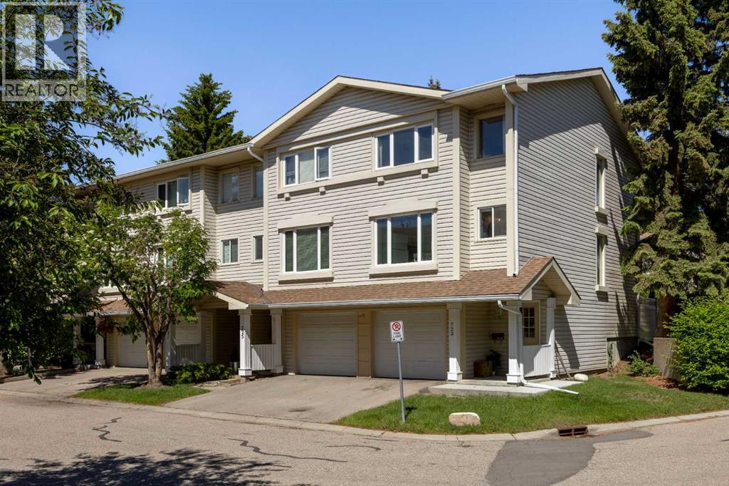 723 Queenston Terrace SE - 36