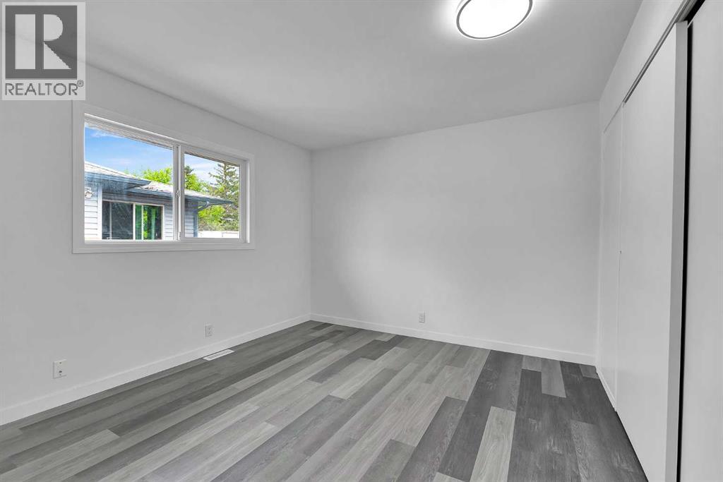 3820 14 Avenue SE - 15