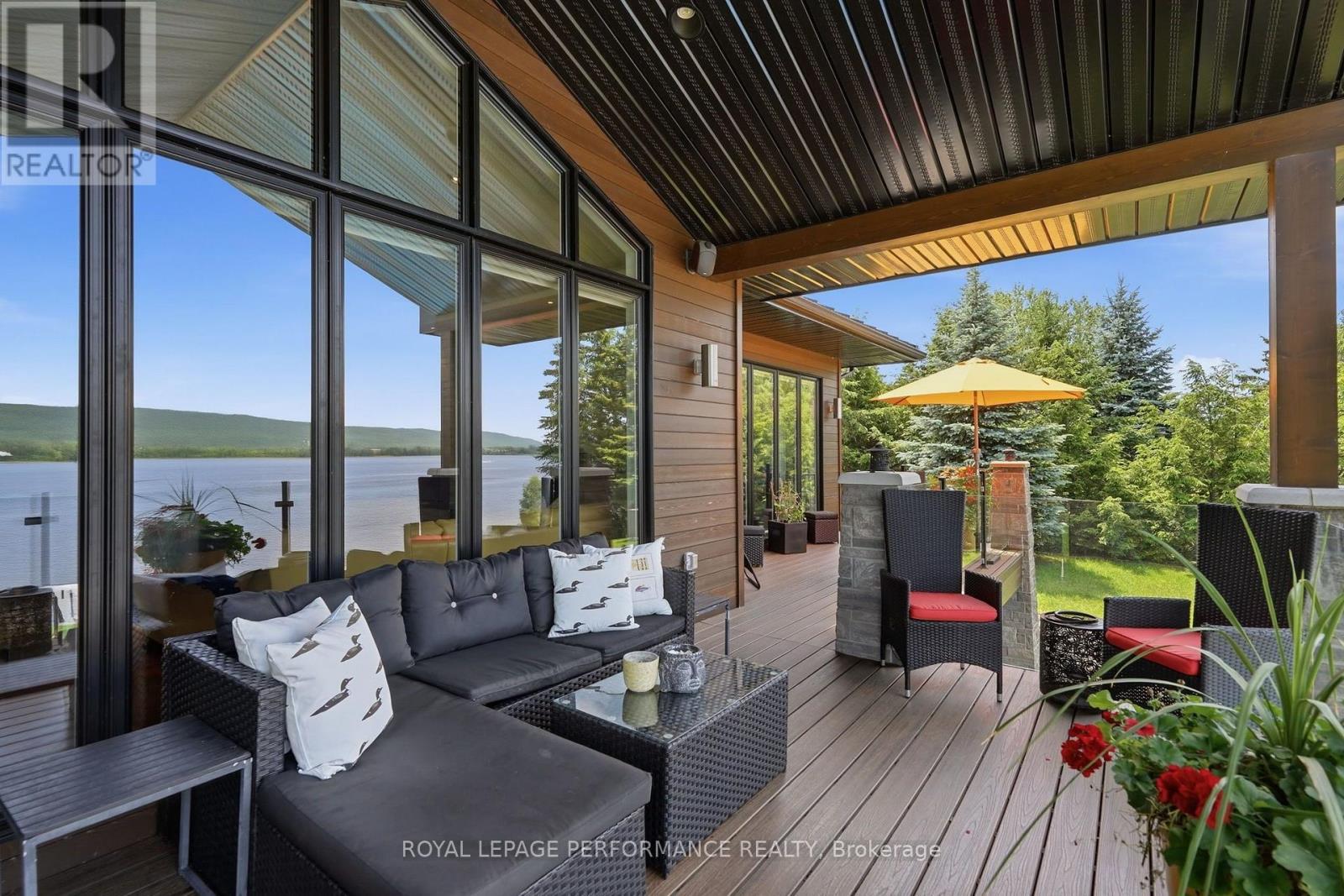263 DU DOMAINE ROAD - 28