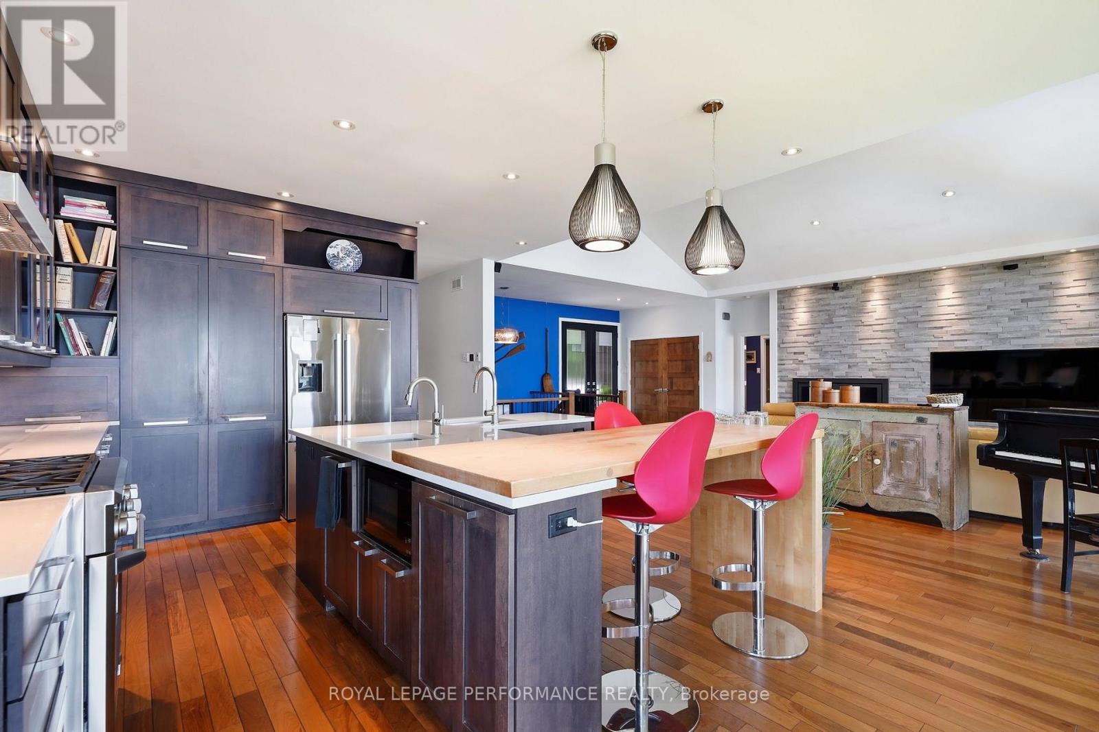 263 DU DOMAINE ROAD - 9