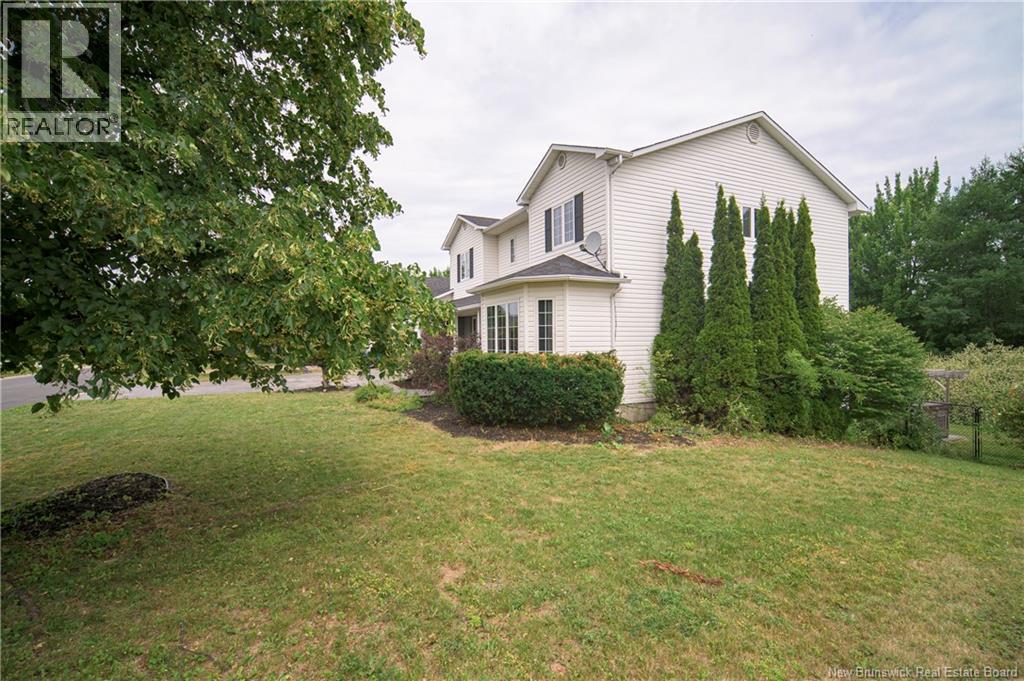 19 Howe Crescent - Image 36