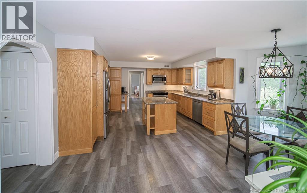 19 Howe Crescent - Image 7