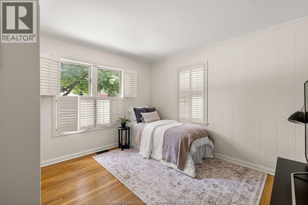 2594 BUCKINGHAM - 16