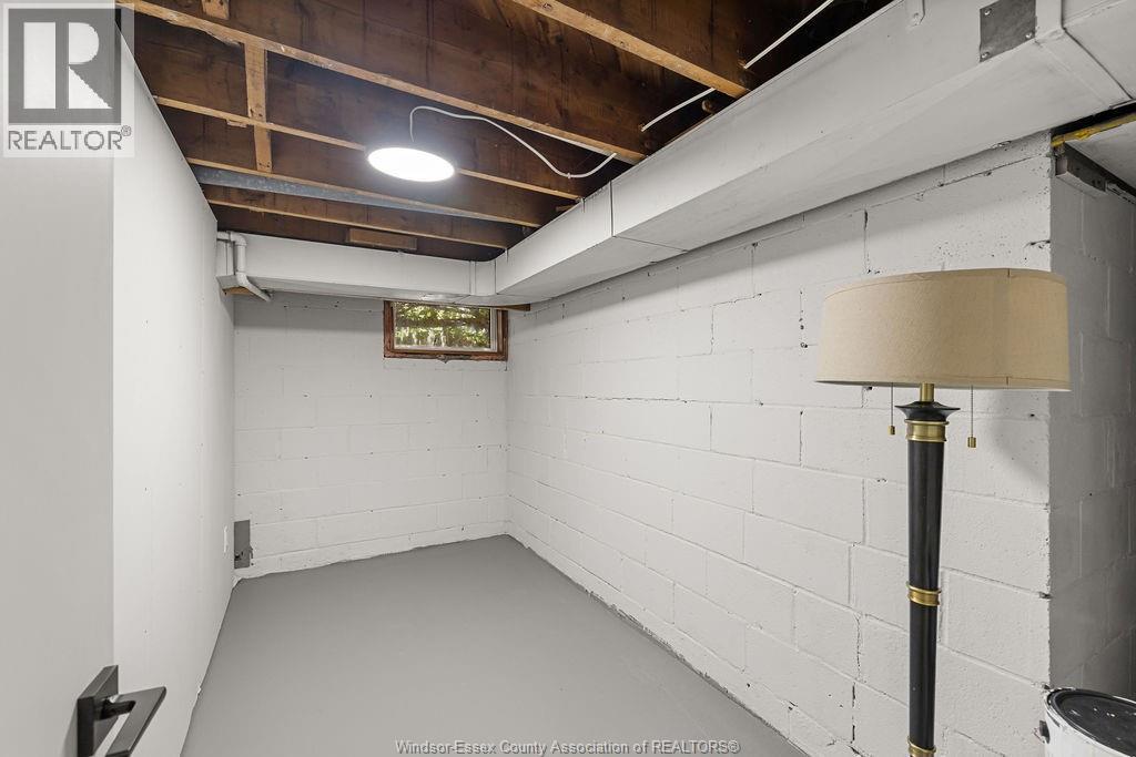2594 BUCKINGHAM - 26