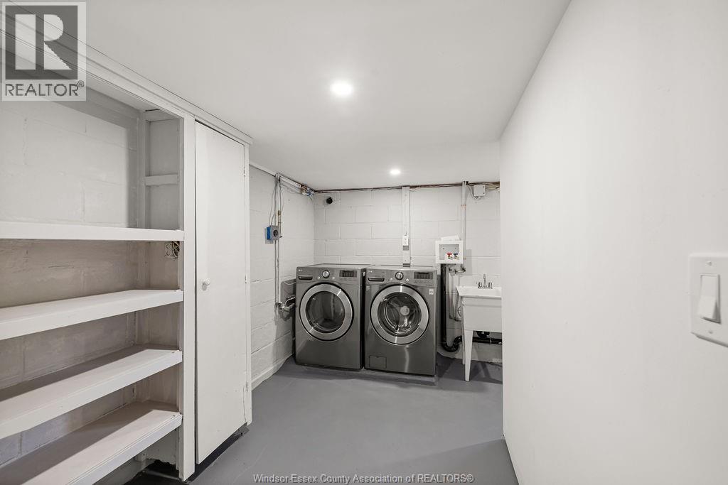 2594 BUCKINGHAM - 27