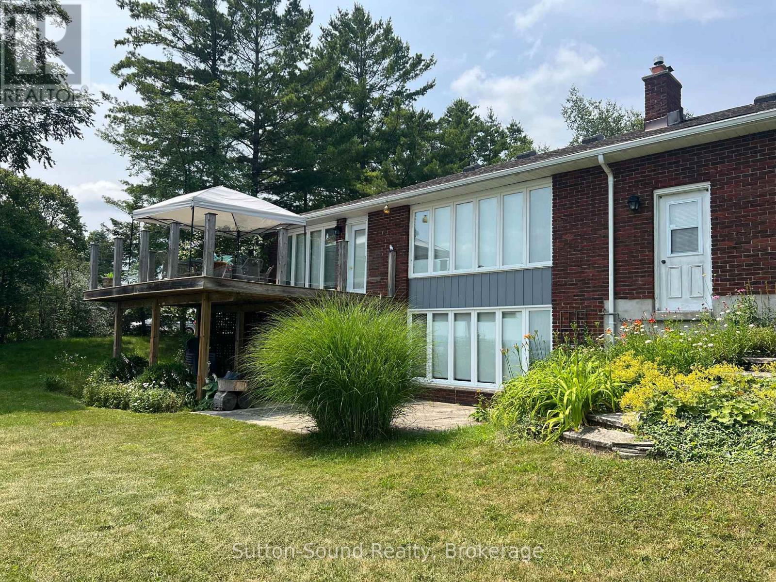173 LAKEVIEW CRESCENT - 4