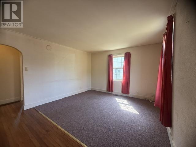 21 Park ST - 11
