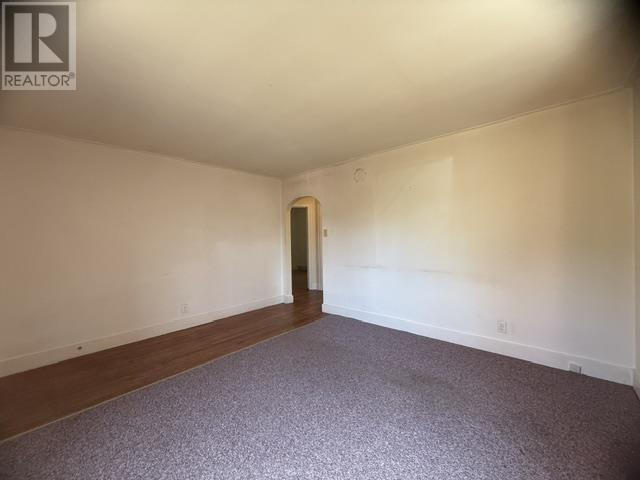 21 Park ST - 12