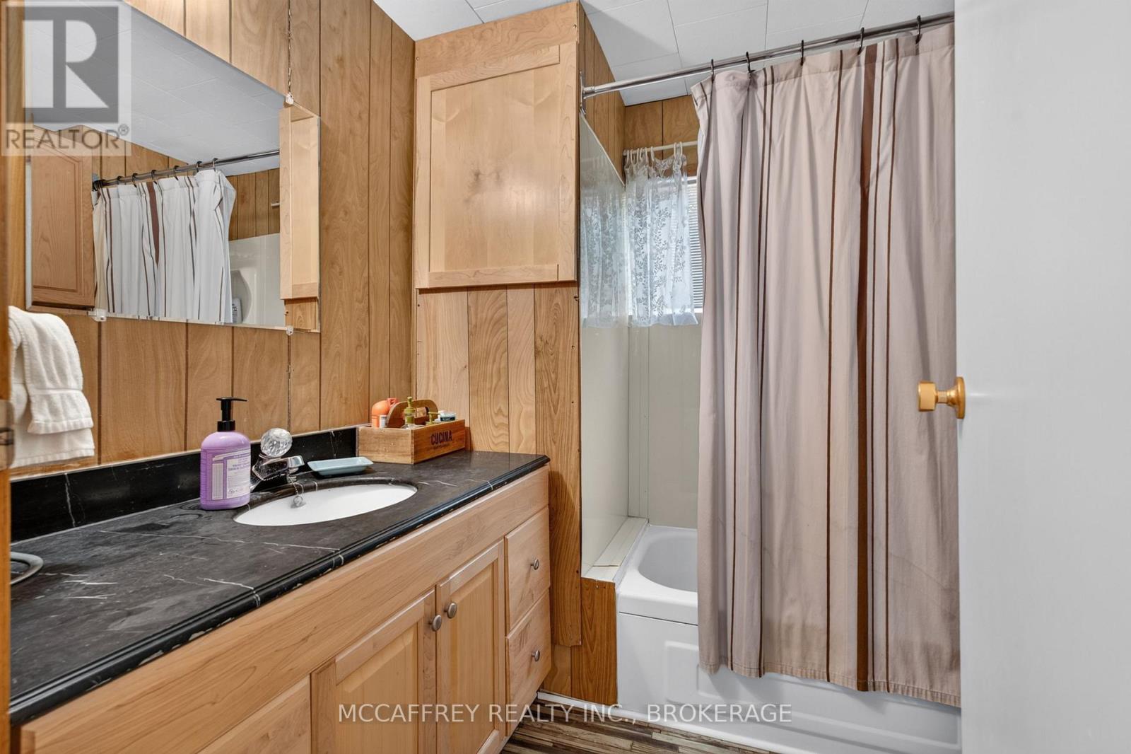 96 ISLANDVIEW LANE - Image 18