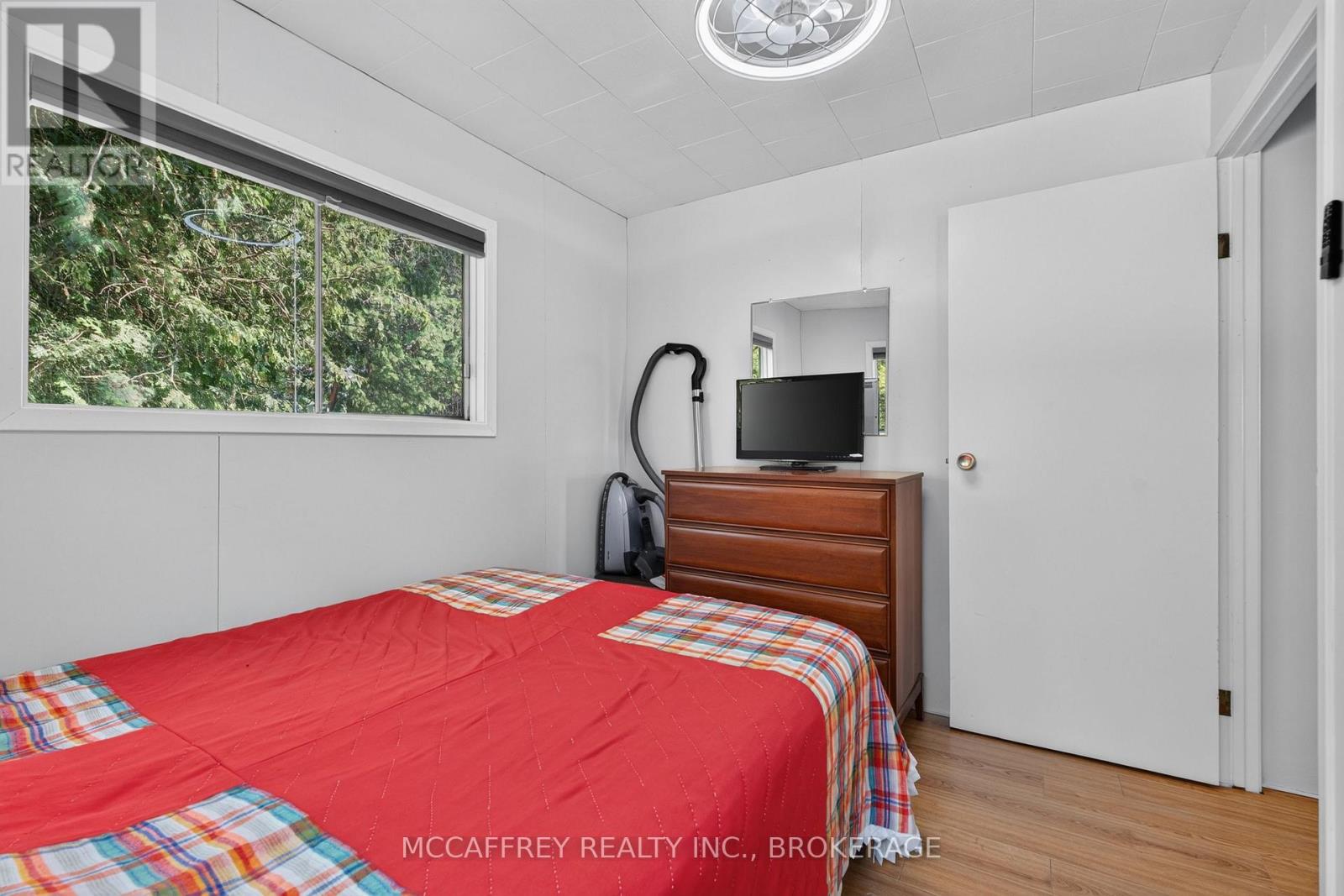 96 ISLANDVIEW LANE - Image 20