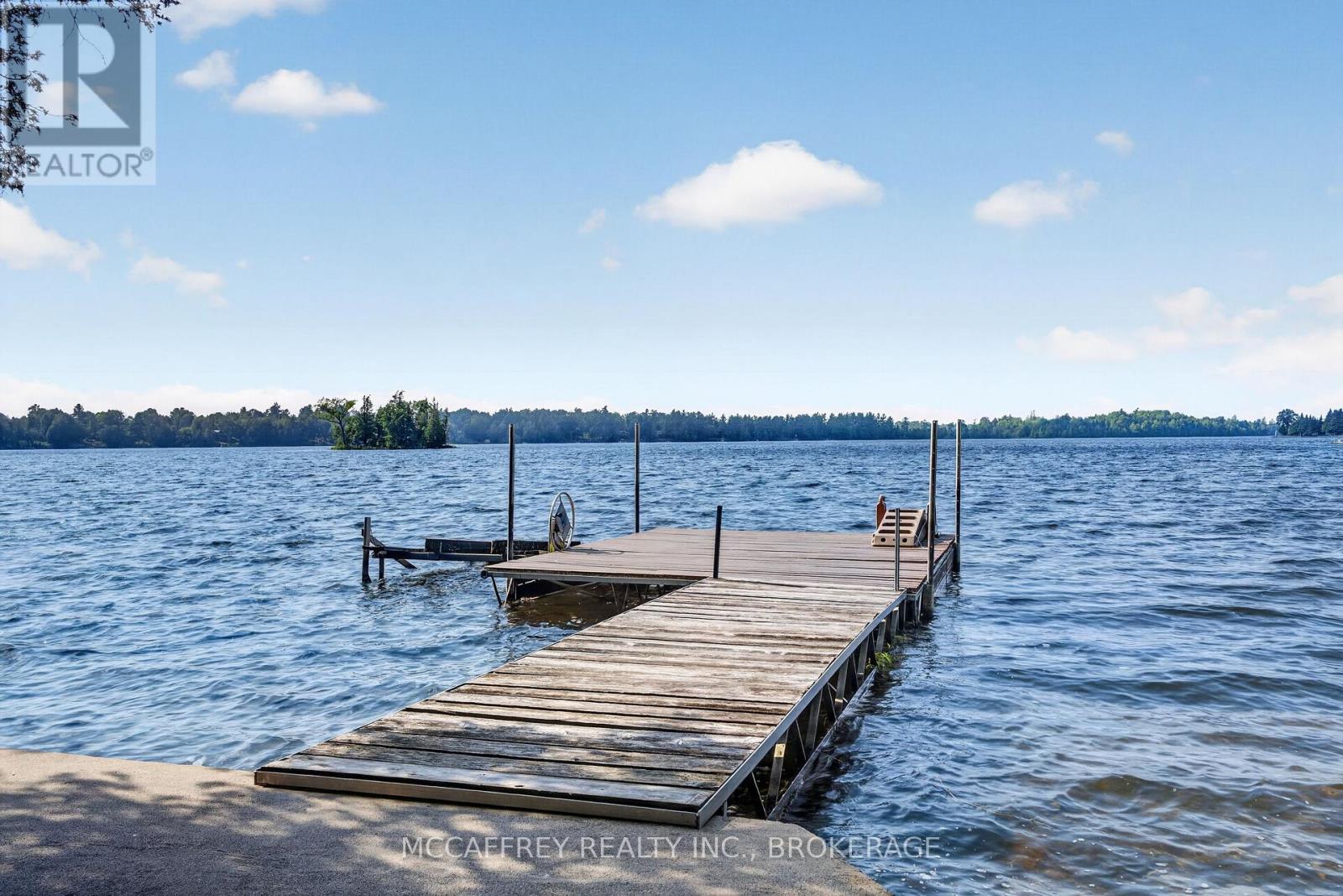 96 ISLANDVIEW LANE - Image 32