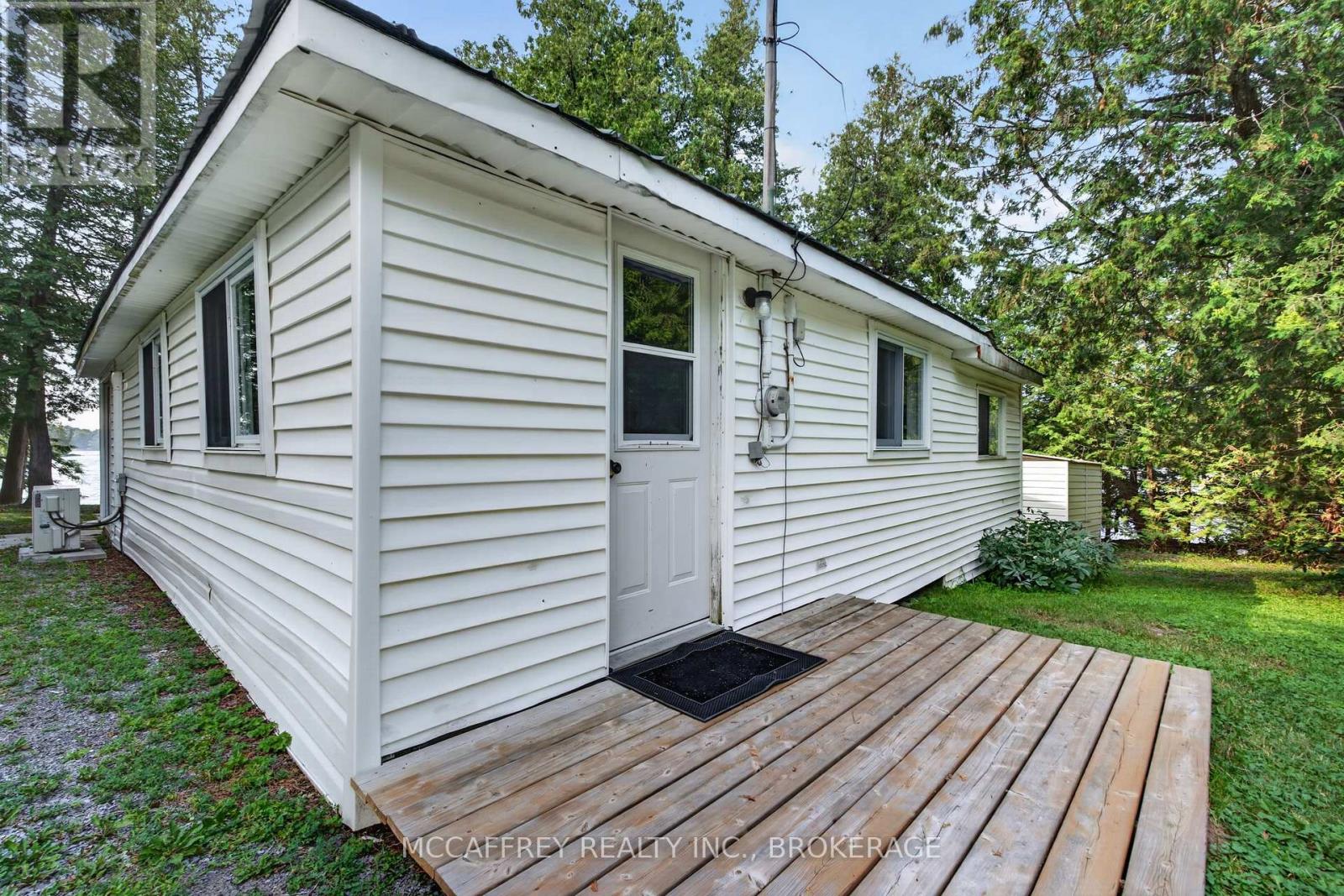 96 ISLANDVIEW LANE - Image 6