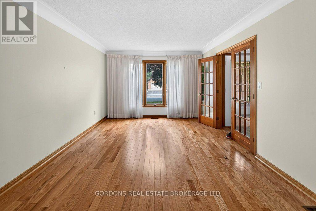 24 NOTTINGHAM PLACE - Image 12