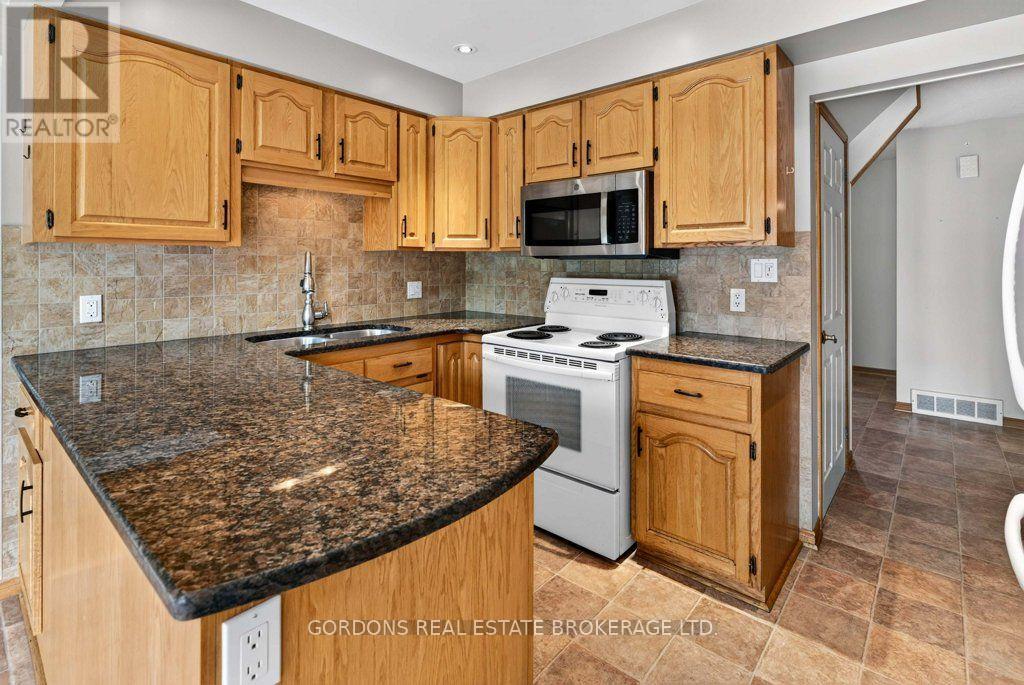 24 NOTTINGHAM PLACE - Image 19
