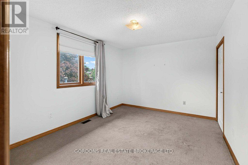 24 NOTTINGHAM PLACE - Image 34