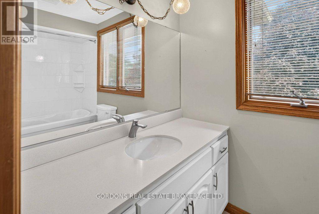 24 NOTTINGHAM PLACE - Image 35