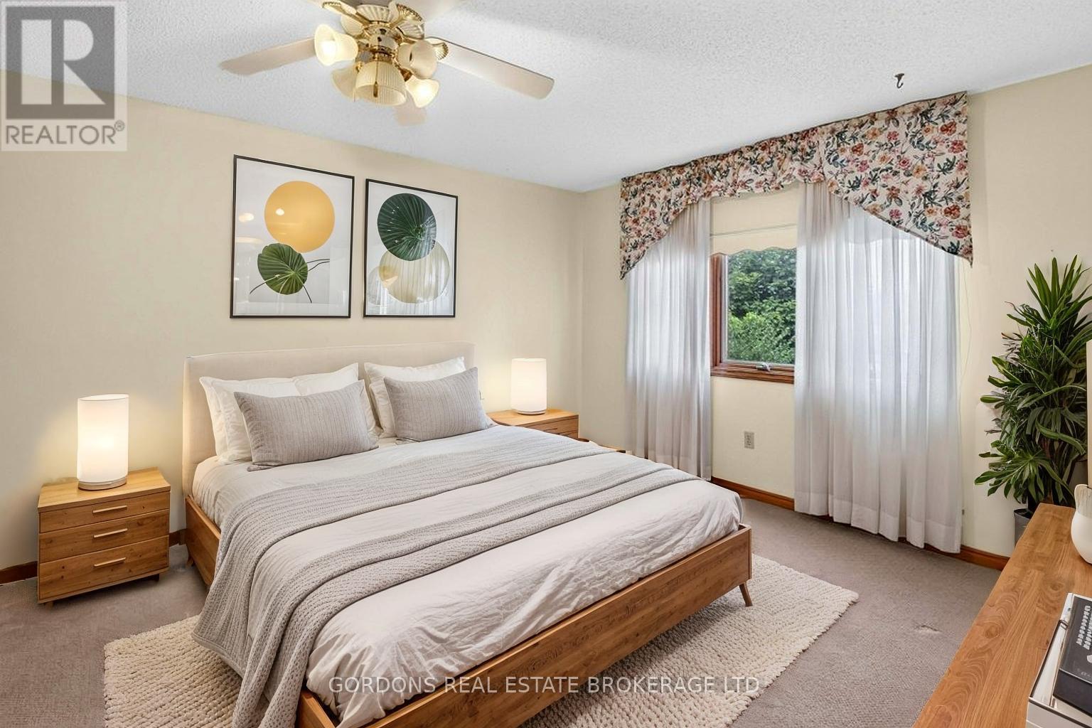 24 NOTTINGHAM PLACE - Image 37