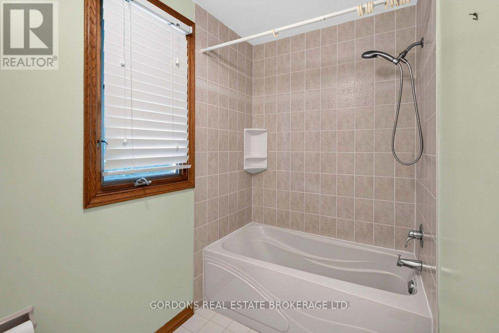 24 NOTTINGHAM PLACE - Image 40