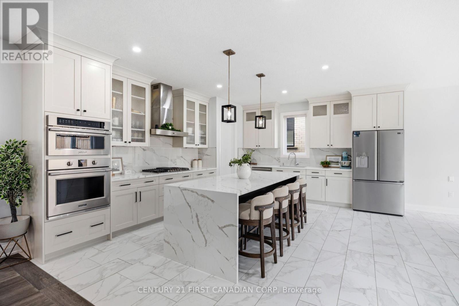 1909 BOARDWALK WAY - 11
