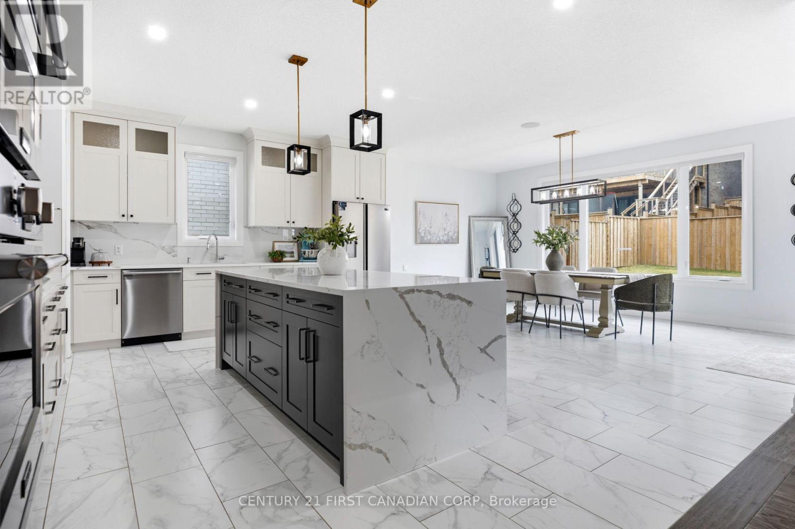 1909 BOARDWALK WAY - 15