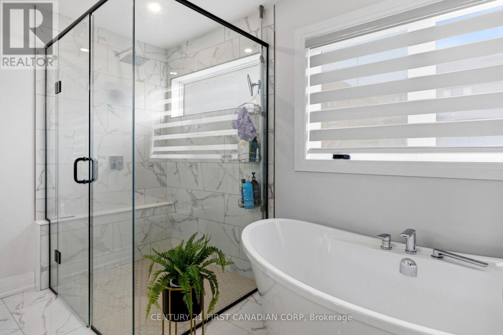 1909 BOARDWALK WAY - 27