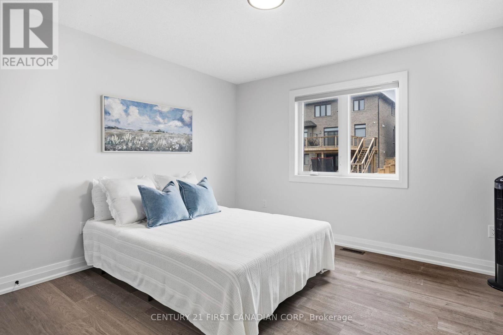 1909 BOARDWALK WAY - 29