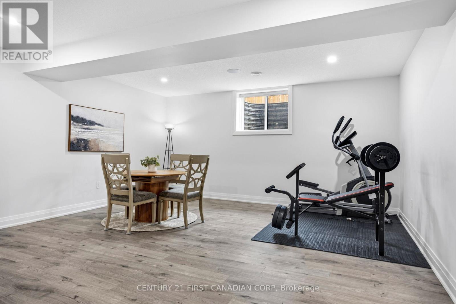 1909 BOARDWALK WAY - 38