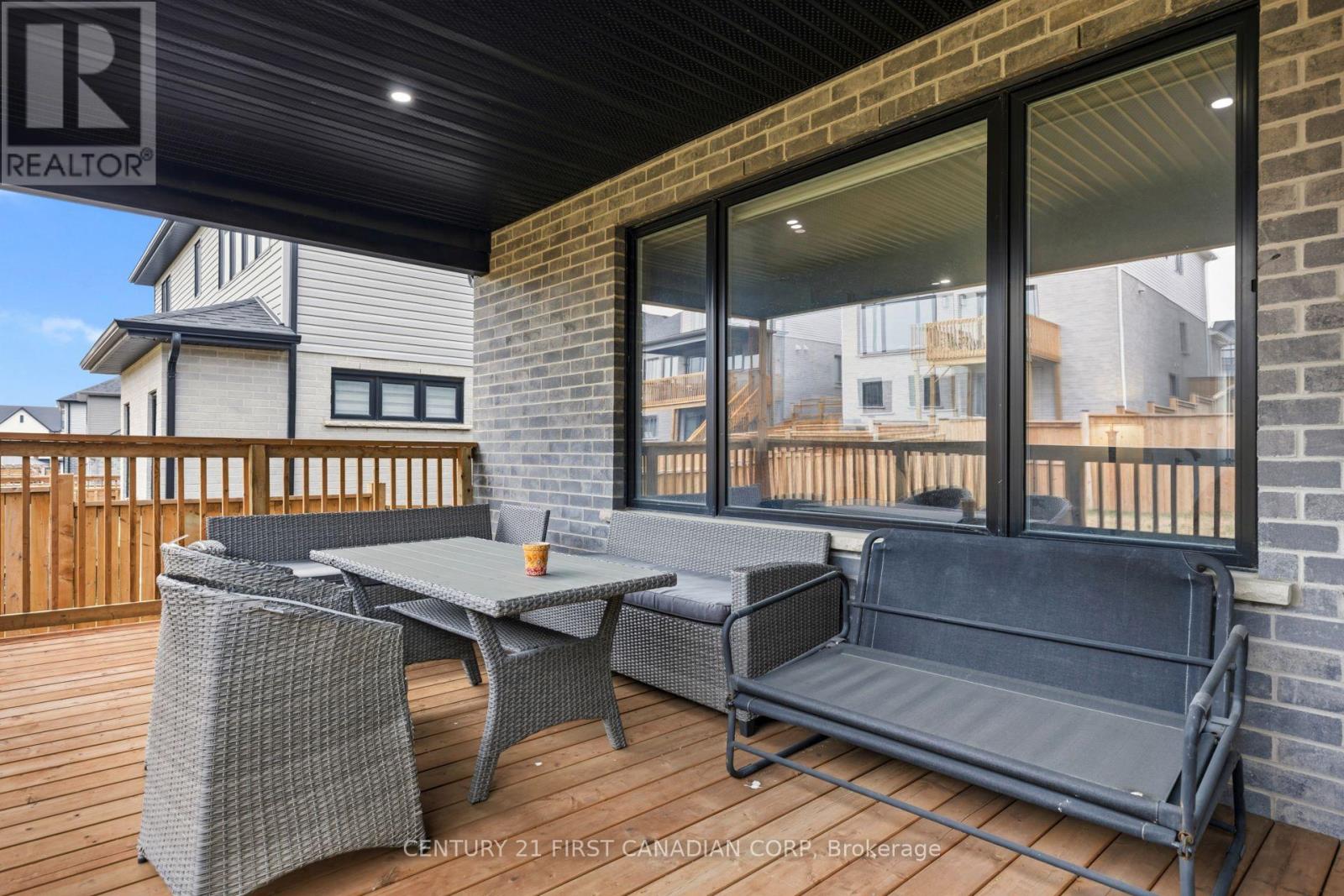 1909 BOARDWALK WAY - 44