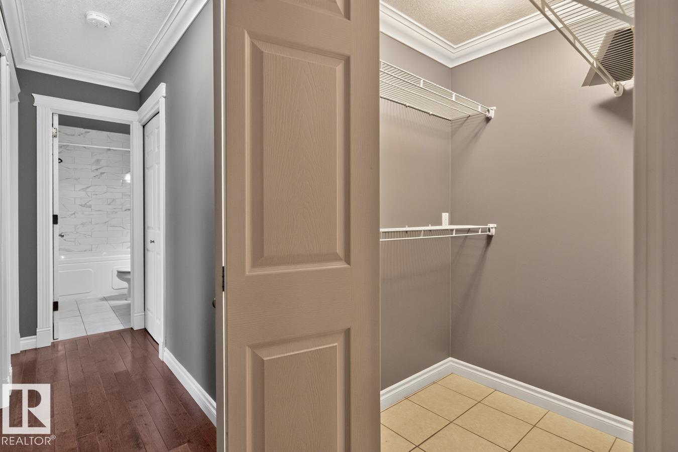 #402 10625 83 AV NW - 19