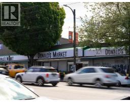 3 3034 E 5th Avenue, Vancouver, BC V5M1N8 Photo 9