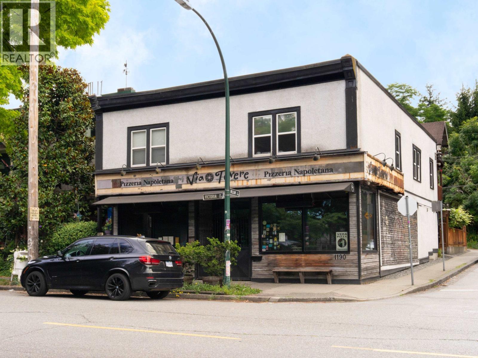 2 Bed, 3 Bath House for Sale in Vancouver – 3 3034 E 5TH AVENUE, Vancouver – MLS# R3143914 - Image 18