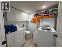 370 Acadie, Dieppe, NB E1A1H1 Photo 10