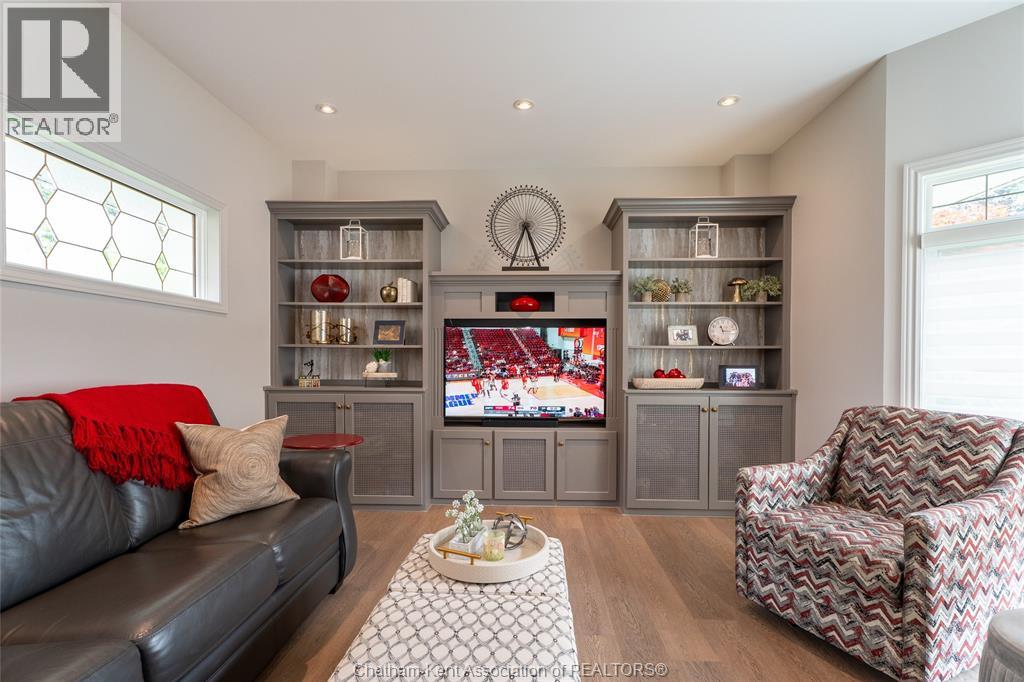 15 Ellwood AVENUE - 20