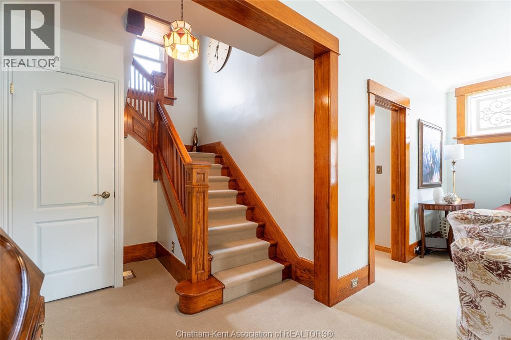 15 Ellwood AVENUE - 23