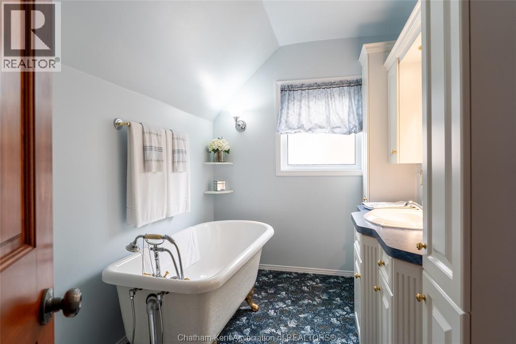 15 Ellwood AVENUE - 25