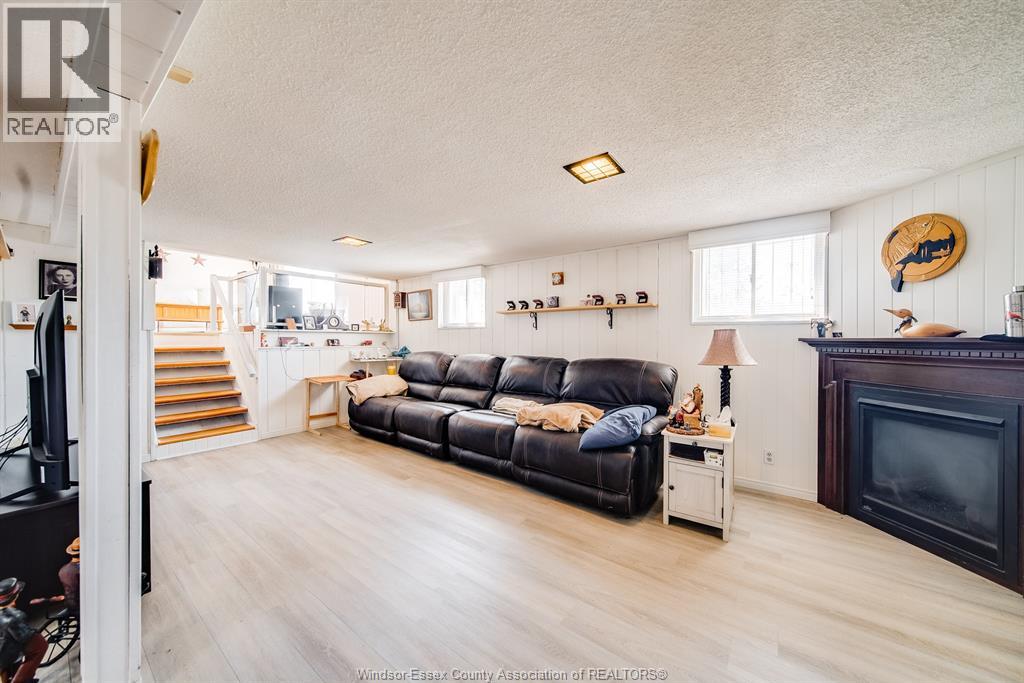 5122 COLBOURNE DRIVE - 24