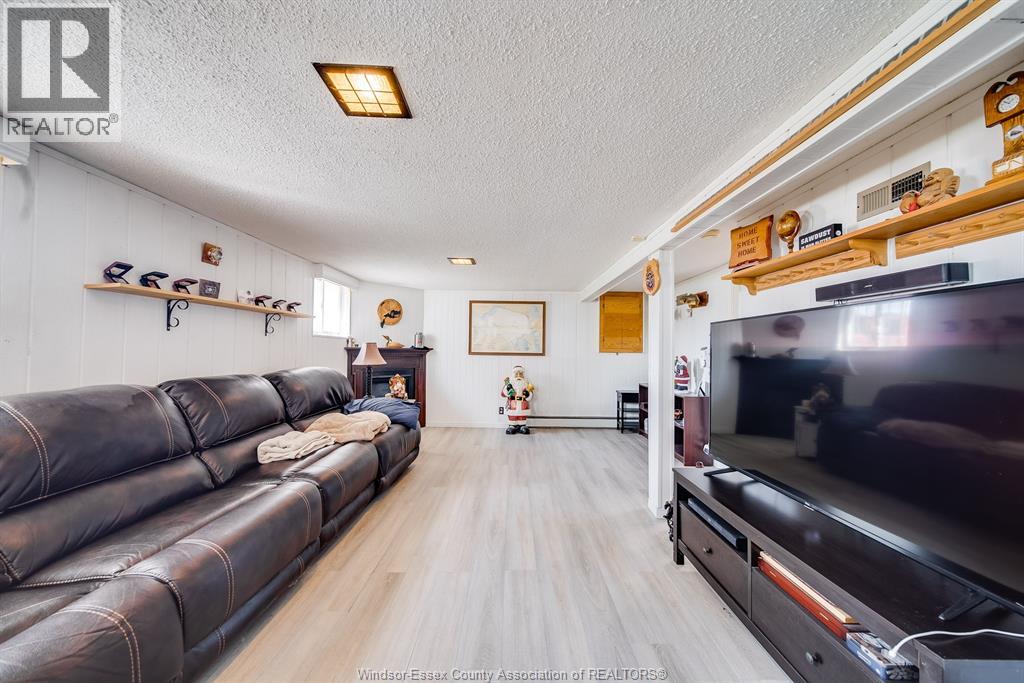 5122 COLBOURNE DRIVE - 27