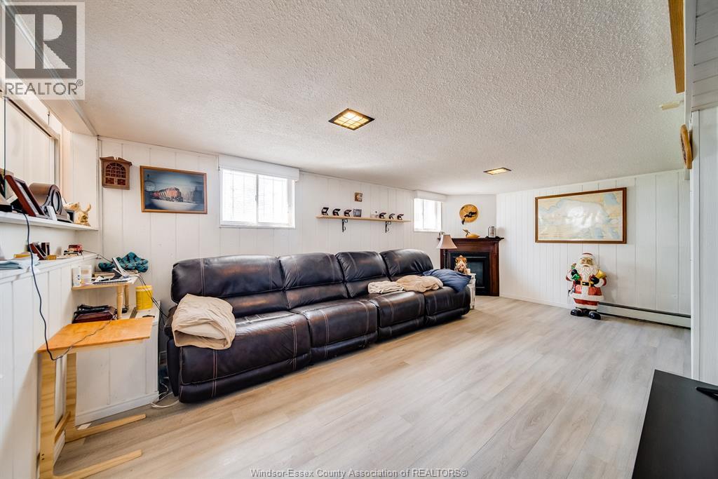 5122 COLBOURNE DRIVE - 28