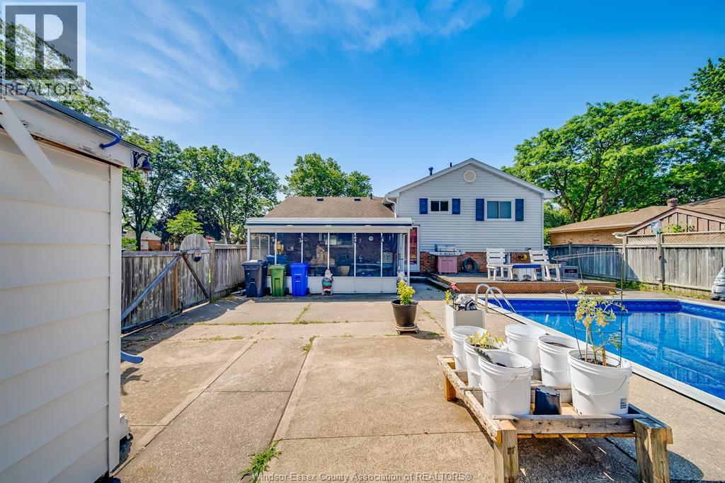 5122 COLBOURNE DRIVE - 41