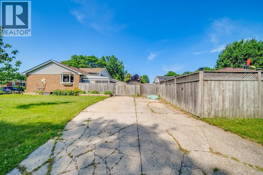 5122 COLBOURNE DRIVE - 46