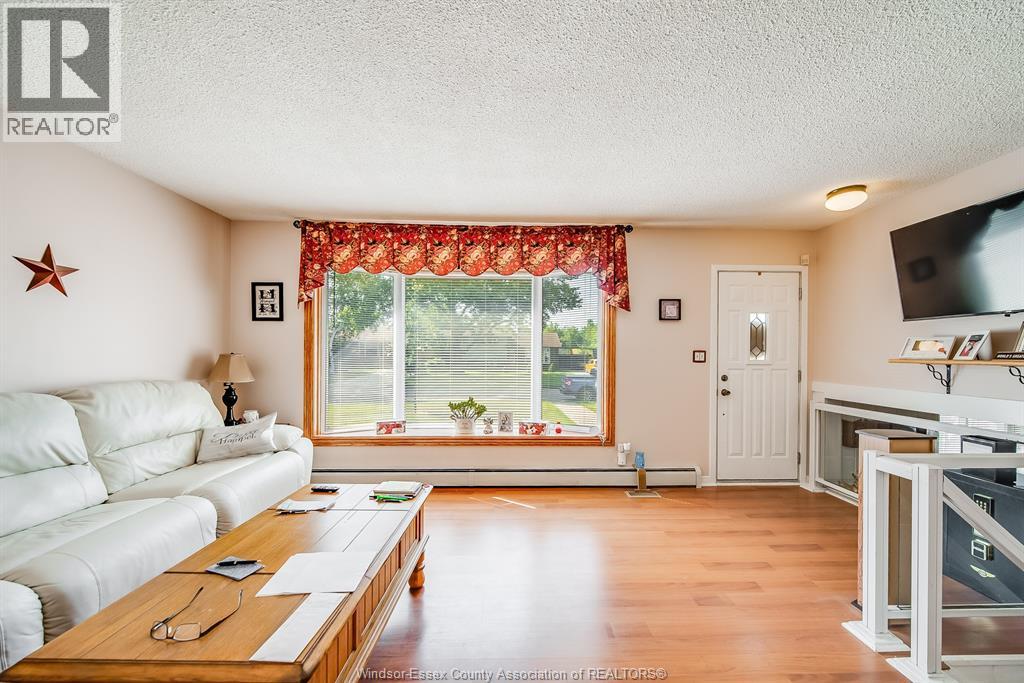 5122 COLBOURNE DRIVE - 8